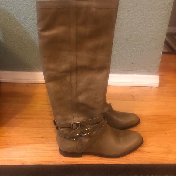 Women’s Coach riding boots! - Picture 3 of 6